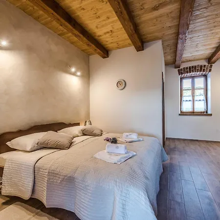My Dalmatia - Authentic Dumina With Private Heated Pool And Sauna
