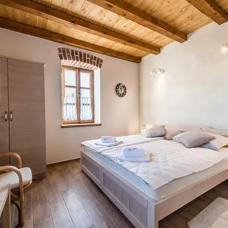 My Dalmatia - Authentic Dumina With Private Heated Pool And Sauna 펜션