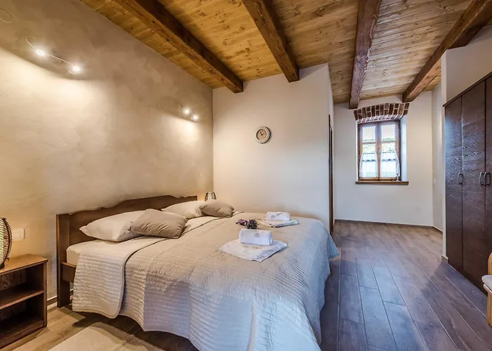 My Dalmatia - Authentic Dumina With Private Heated Pool And Sauna
