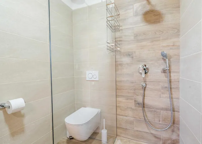 My Dalmatia - Authentic Dumina With Private Heated Pool And Sauna * Sukošan