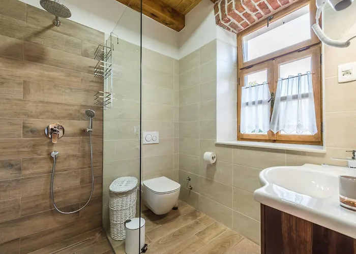 My Dalmatia - Authentic Dumina With Private Heated Pool And Sauna 度假居 *
