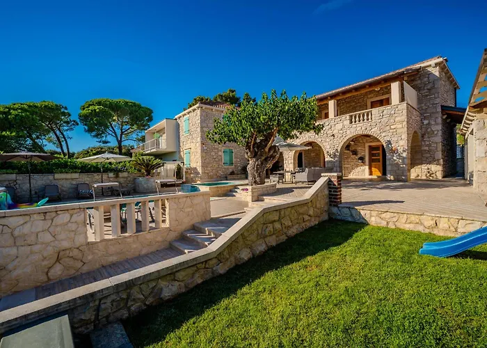 度假居 My Dalmatia - Authentic Dumina With Private Heated Pool And Sauna Sukošan