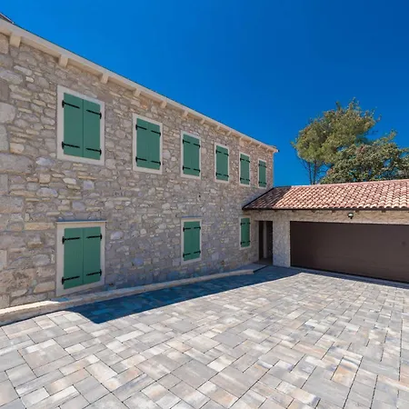 My Dalmatia - Authentic Dumina With Private Heated Pool And Sauna Sukošan