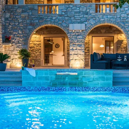 Ferienhaus My Dalmatia - Authentic Dumina With Private Heated Pool And Sauna