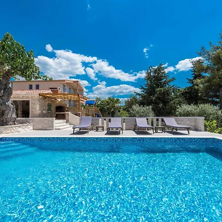 My Dalmatia - Authentic Dumina With Private Heated Pool And Sauna Ferienhaus Sukošan