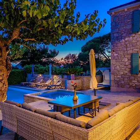 Σπίτι διακοπών My Dalmatia - Authentic Dumina With Private Heated Pool And Sauna *