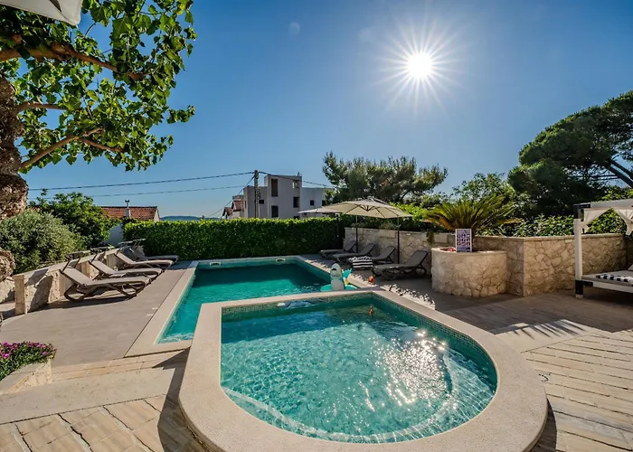 Feriehus My Dalmatia - Authentic Dumina With Private Heated Pool And Sauna Sukošan